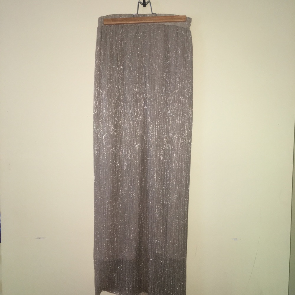 GOLD MAXI SKIRT